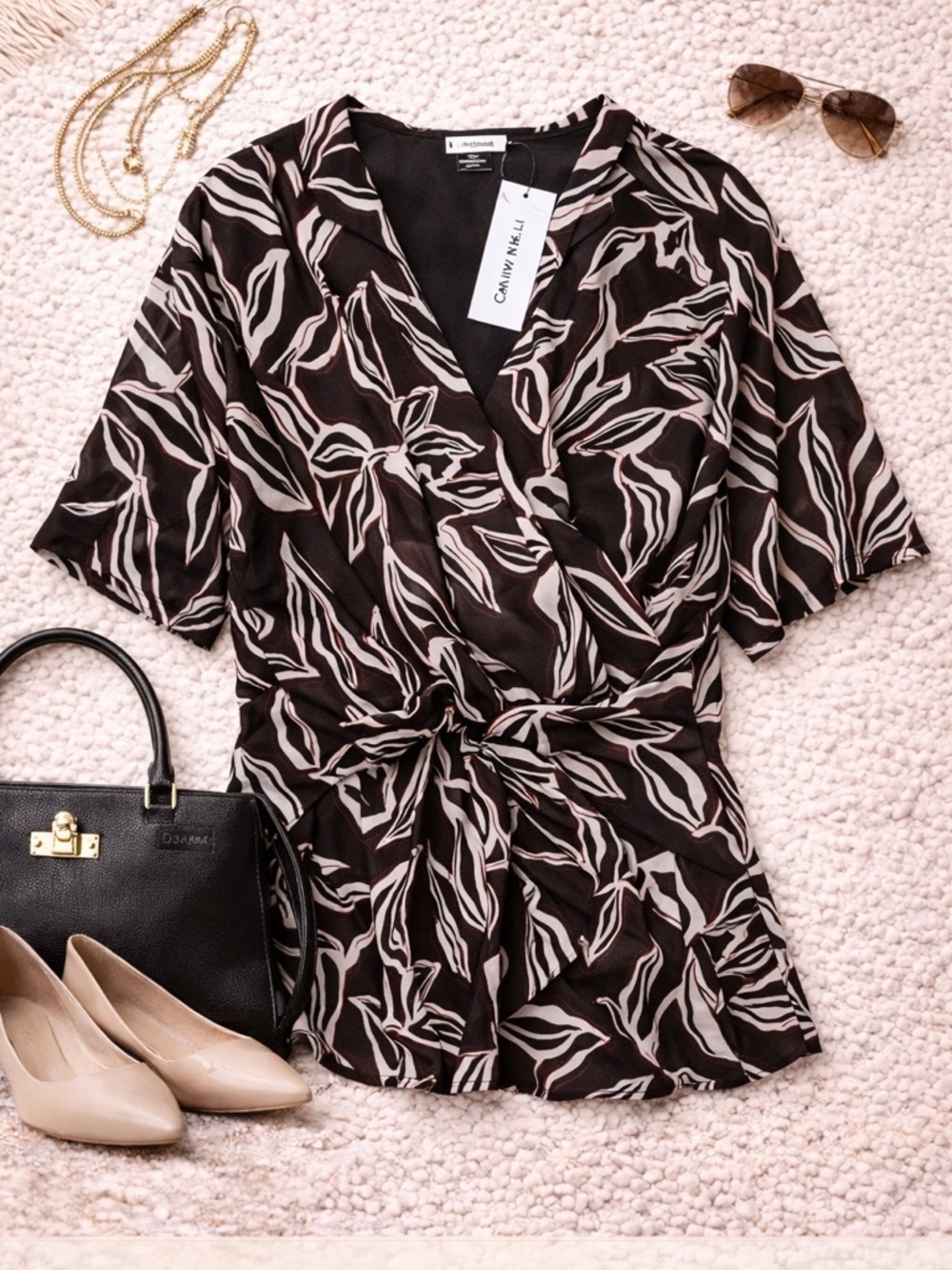 Calvin Klein Faux Wrap V-Neck Blouse Black Printed Top Size Small NWT Chic